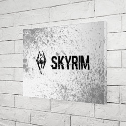 Холст прямоугольный Skyrim glitch на светлом фоне: надпись и символ, цвет: 3D-принт — фото 2
