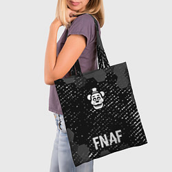 Сумка-шопер FNAF glitch на темном фоне: символ, надпись, цвет: 3D-принт — фото 2