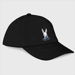 Бейсболка Зайчонок обнял клубки The bunny hugged the balls, цвет: черный