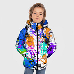 Куртка зимняя для мальчика Брызги и мазки разноцветных красок на белом фоне, цвет: 3D-красный — фото 2