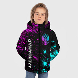 Куртка зимняя для мальчика Александр и неоновый герб России: символ и надпись, цвет: 3D-черный — фото 2