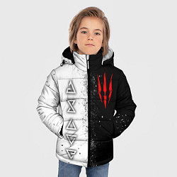 Куртка зимняя для мальчика Ведьмак - знаки, цвет: 3D-красный — фото 2
