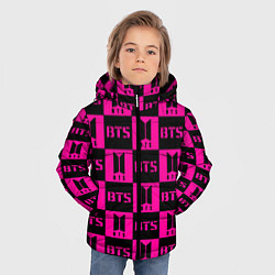 Куртка зимняя для мальчика BTS pattern pink logo, цвет: 3D-светло-серый — фото 2