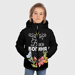 Куртка зимняя для мальчика Богиня Вика, цвет: 3D-черный — фото 2