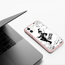 Чехол iPhone 11 матовый My Chemical Romance, цвет: 3D-светло-розовый — фото 2