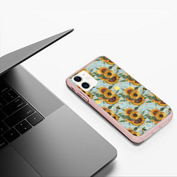 Чехол iPhone 11 матовый Подсолнухи и пчёлы на голубом, цвет: 3D-светло-розовый — фото 2
