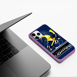 Чехол iPhone 11 Pro матовый Bay Lightning, цвет: 3D-фиолетовый — фото 2