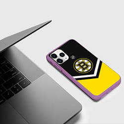 Чехол iPhone 11 Pro матовый NHL: Boston Bruins, цвет: 3D-фиолетовый — фото 2