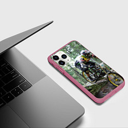 Чехол iPhone 11 Pro матовый Велоспорт гонка, цвет: 3D-малиновый — фото 2