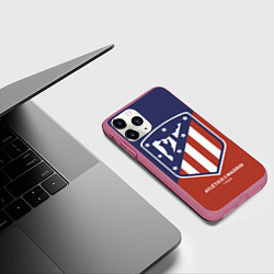 Чехол iPhone 11 Pro матовый Atletico Madrid FC 1903, цвет: 3D-малиновый — фото 2