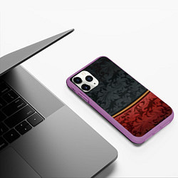 Чехол iPhone 11 Pro матовый Узоры Black and Red, цвет: 3D-фиолетовый — фото 2