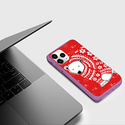 Чехол iPhone 11 Pro матовый Новогодний медведь, цвет: 3D-фиолетовый — фото 2