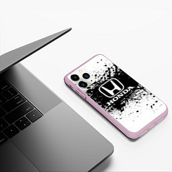 Чехол iPhone 11 Pro матовый Honda: Black Spray, цвет: 3D-розовый — фото 2