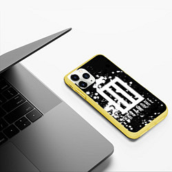 Чехол iPhone 11 Pro матовый Paramore: Black & White, цвет: 3D-желтый — фото 2