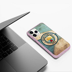 Чехол iPhone 11 Pro матовый FC Man City: Old Style, цвет: 3D-розовый — фото 2