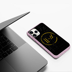 Чехол iPhone 11 Pro матовый TOP: Black Space, цвет: 3D-розовый — фото 2