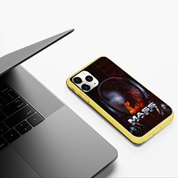 Чехол iPhone 11 Pro матовый Mass Effect, цвет: 3D-желтый — фото 2