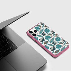 Чехол iPhone 11 Pro матовый Экзотическая рыба морей, цвет: 3D-малиновый — фото 2