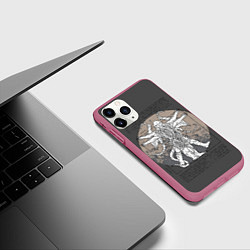 Чехол iPhone 11 Pro матовый Cthulhu, цвет: 3D-малиновый — фото 2