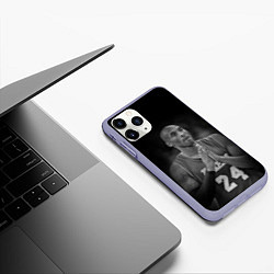 Чехол iPhone 11 Pro матовый Коби Брайант, цвет: 3D-светло-сиреневый — фото 2