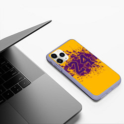 Чехол iPhone 11 Pro матовый Kobe Bryant, цвет: 3D-светло-сиреневый — фото 2