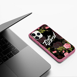 Чехол iPhone 11 Pro матовый ЕГОР КРИД, цвет: 3D-малиновый — фото 2