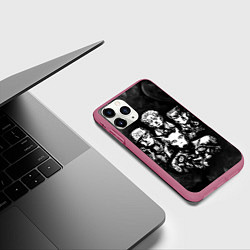Чехол iPhone 11 Pro матовый JOJOS BIZARRE ADVENTURE, цвет: 3D-малиновый — фото 2