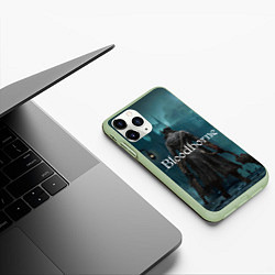 Чехол iPhone 11 Pro матовый Bloodborne, цвет: 3D-салатовый — фото 2