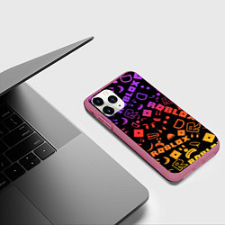 Чехол iPhone 11 Pro матовый Roblox, цвет: 3D-малиновый — фото 2