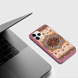Чехол iPhone 11 Pro матовый Старый ковер, цвет: 3D-малиновый — фото 2