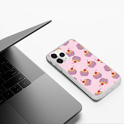 Чехол iPhone 11 Pro матовый Капкейки на розовом, цвет: 3D-белый — фото 2
