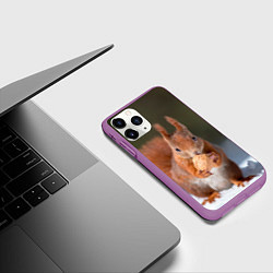Чехол iPhone 11 Pro матовый Белка с орехом на снегу, цвет: 3D-фиолетовый — фото 2