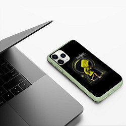 Чехол iPhone 11 Pro матовый Little Nightmares 2 замок, цвет: 3D-салатовый — фото 2
