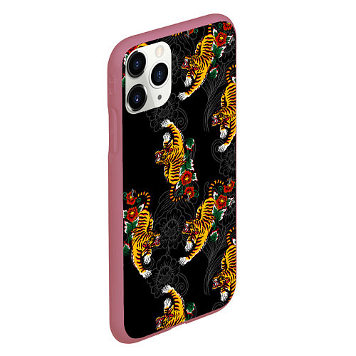 Чехол iPhone 11 Pro матовый Японский стиль - тигры / 3D-Малиновый – фото 2