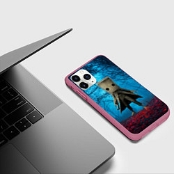Чехол iPhone 11 Pro матовый Little Nightmares 2, цвет: 3D-малиновый — фото 2