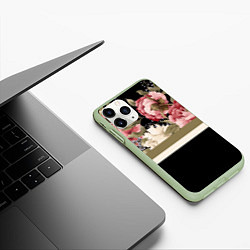 Чехол iPhone 11 Pro матовый Розы, цвет: 3D-салатовый — фото 2