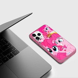 Чехол iPhone 11 Pro матовый Pinkie Pie pattern, цвет: 3D-малиновый — фото 2