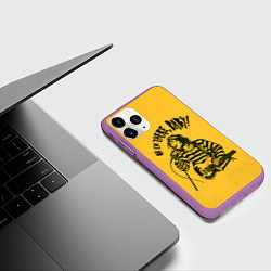 Чехол iPhone 11 Pro матовый Я тут, детка, цвет: 3D-фиолетовый — фото 2