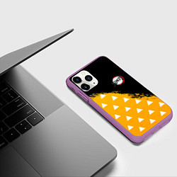 Чехол iPhone 11 Pro матовый КОСТЮМ ЗЕНИЦУ ZENITSU KNY, цвет: 3D-фиолетовый — фото 2