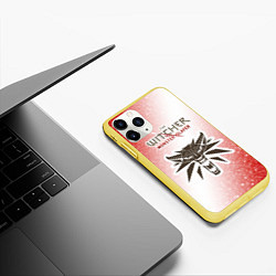 Чехол iPhone 11 Pro матовый The Witcher Monster Slayer - Noise, цвет: 3D-желтый — фото 2