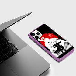 Чехол iPhone 11 Pro матовый Берсерк силуэт Гатса, цвет: 3D-фиолетовый — фото 2