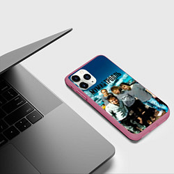 Чехол iPhone 11 Pro матовый Мумий Тролль Владивосток 2000, цвет: 3D-малиновый — фото 2
