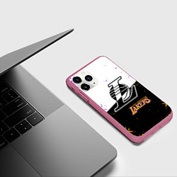 Чехол iPhone 11 Pro матовый Коби Брайант Los Angeles Lakers,, цвет: 3D-малиновый — фото 2
