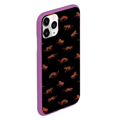 Чехол iPhone 11 Pro матовый Тигры паттерн Tigers pattern / 3D-Фиолетовый – фото 2