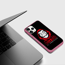 Чехол iPhone 11 Pro матовый BELLA CIAO EL PROFESOR, цвет: 3D-малиновый — фото 2