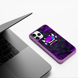 Чехол iPhone 11 Pro матовый Geometry Dash соты, цвет: 3D-фиолетовый — фото 2