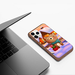 Чехол iPhone 11 Pro матовый Медвежонок Новогоднее настроение, цвет: 3D-коричневый — фото 2