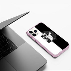 Чехол iPhone 11 Pro матовый Боец ММА чёрно-белое, цвет: 3D-розовый — фото 2