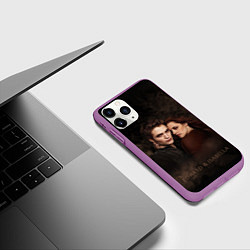 Чехол iPhone 11 Pro матовый Эдвард & Белла, цвет: 3D-фиолетовый — фото 2