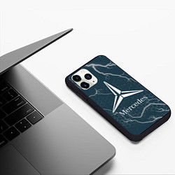 Чехол iPhone 11 Pro матовый MERCEDES - ЗВЕЗДА Молнии, цвет: 3D-черный — фото 2